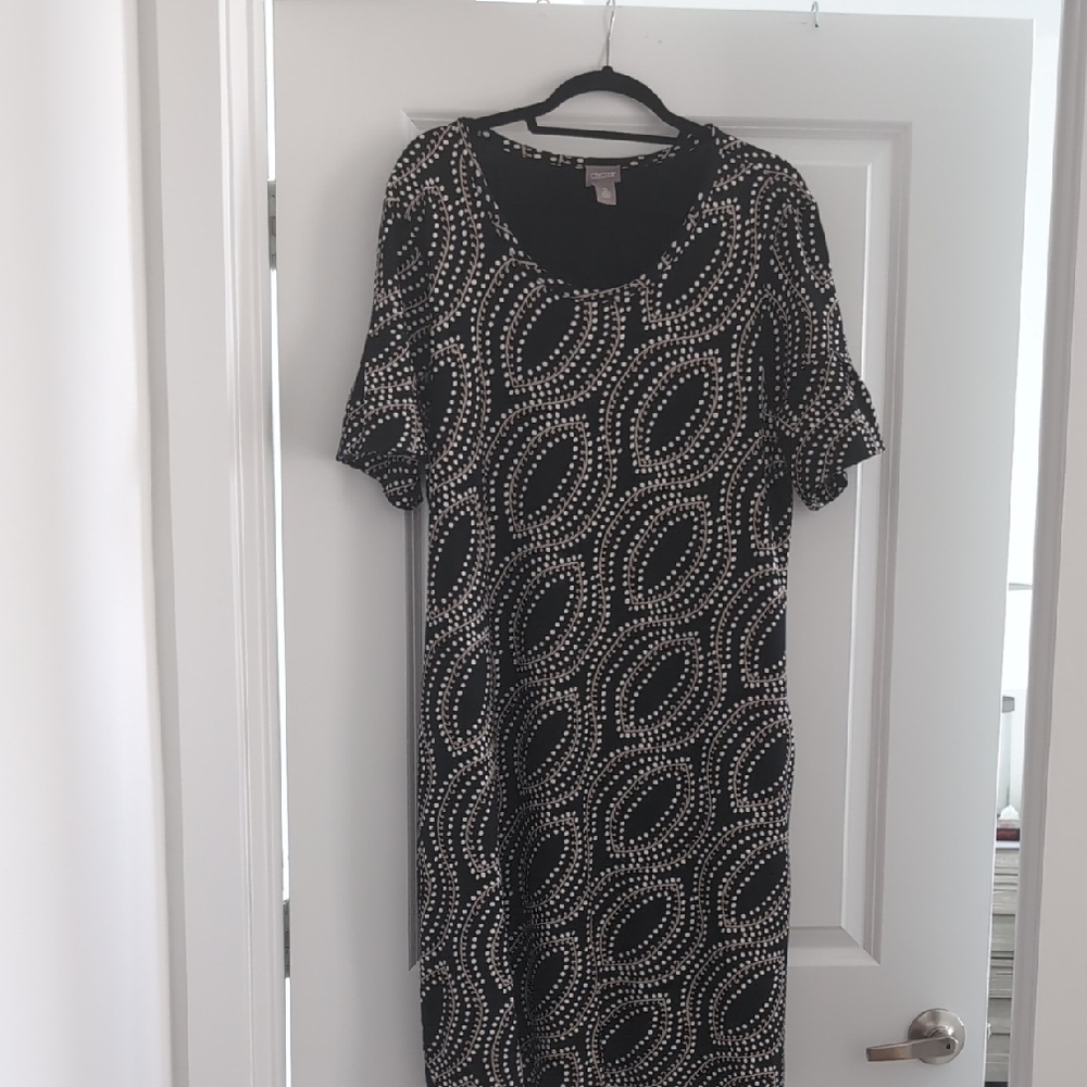 Chico's Black and White Puff Sleeve Sheath Dress